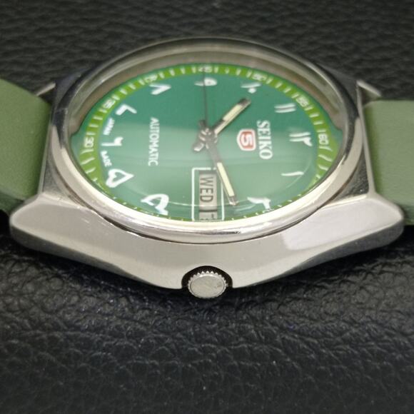 Vintage 1979 Seiko Automatic Mens Silver Watch W/daydate & Arabic accents - Picture 5 of 8